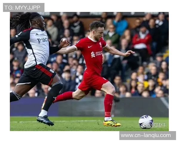 早报：斯洛特获利物浦全力支持多特小胜奥格斯堡继续争冠