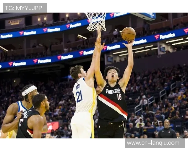 小吧专访杨瀚森谈比赛感受与库里同场的真实与失真体验